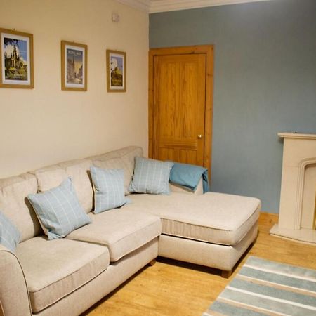 Newly Refurbed Home With Free Parking Edinburgh Luaran gambar