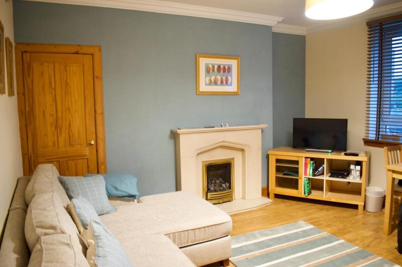 Newly Refurbed Home With Free Parking Edinburgh Luaran gambar