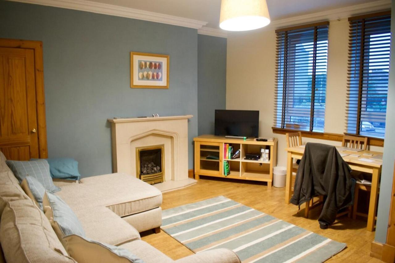 Newly Refurbed Home With Free Parking Edinburgh Luaran gambar