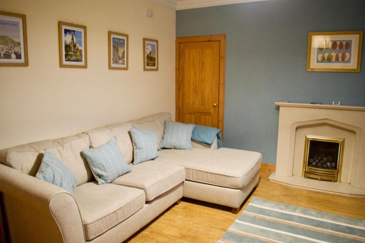 Newly Refurbed Home With Free Parking Edinburgh Luaran gambar