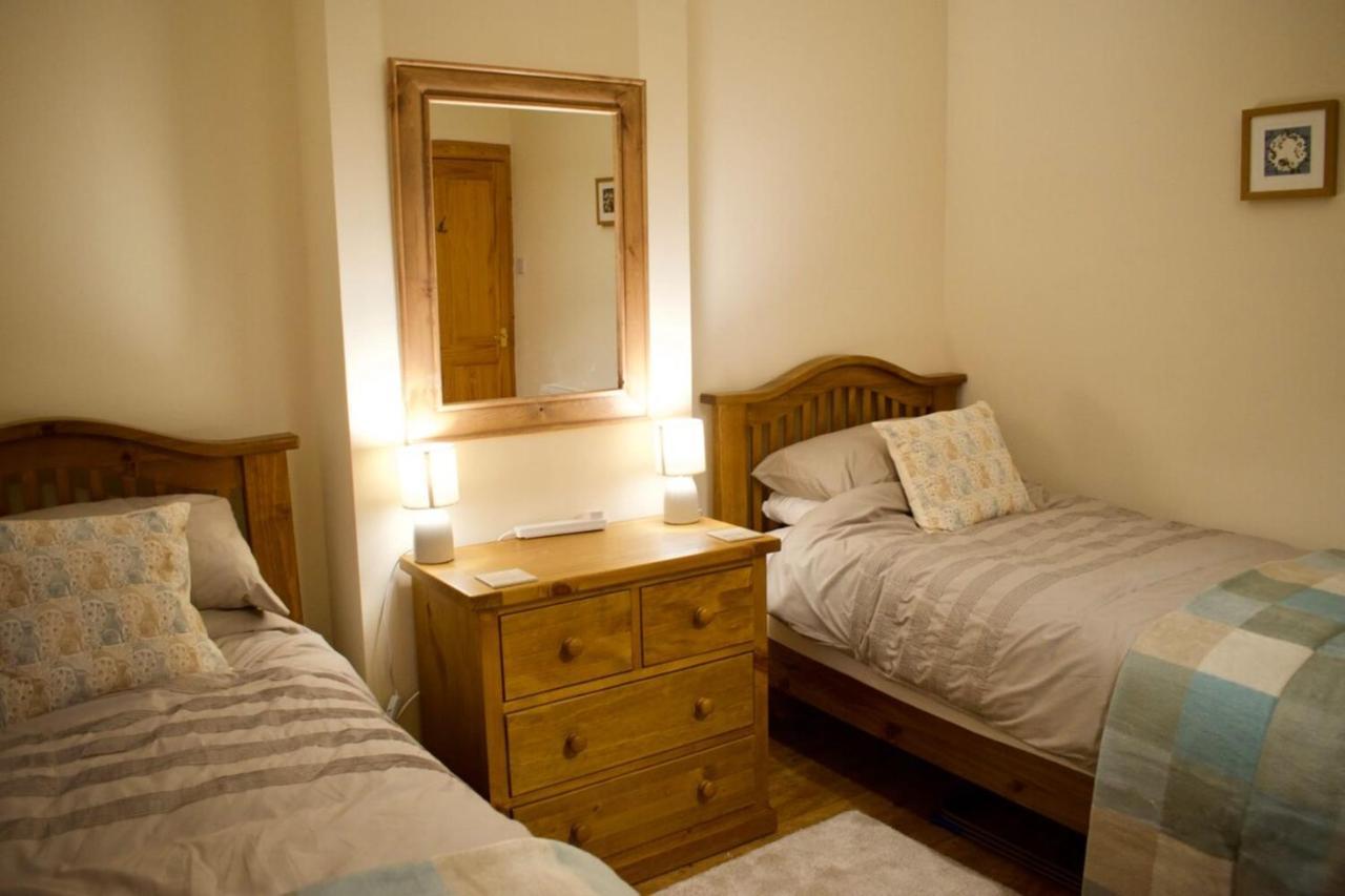 Newly Refurbed Home With Free Parking Edinburgh Luaran gambar